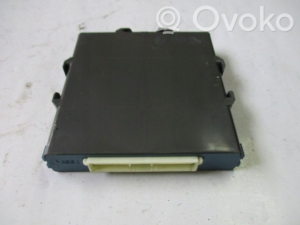 Subaru Outback Kit système audio 