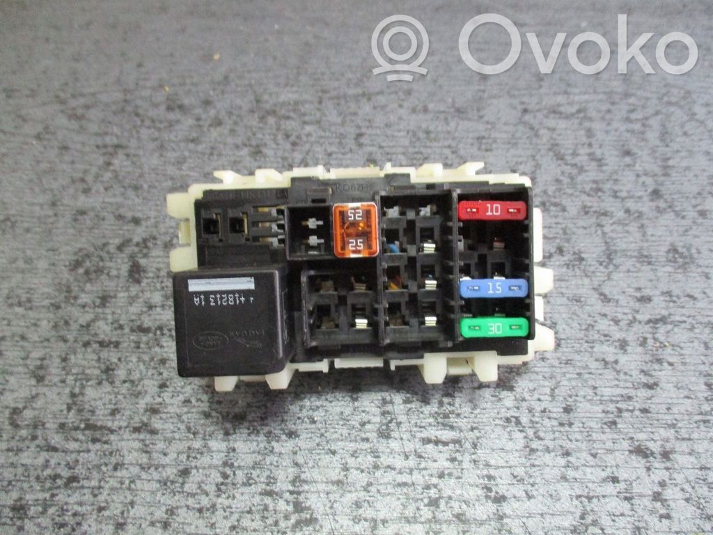 Hyundai H-1, Starex, Satellite Garso sistemos komplektas 