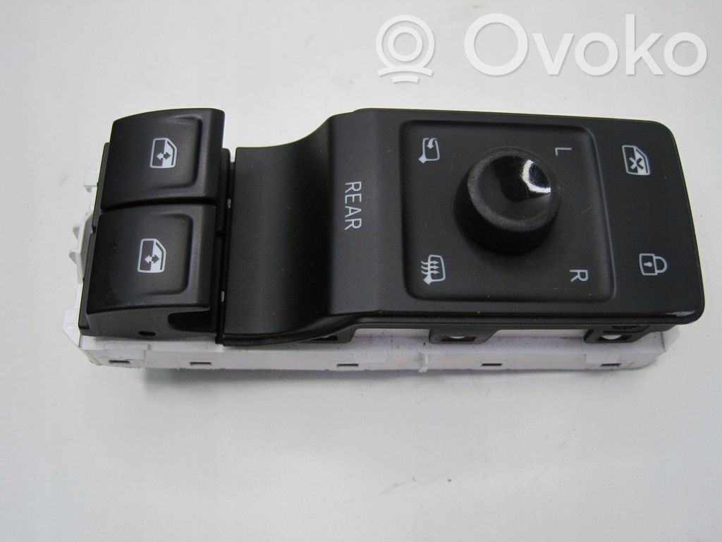 Volkswagen Transporter - Caravelle T1 Unitate de control consolă centrală 