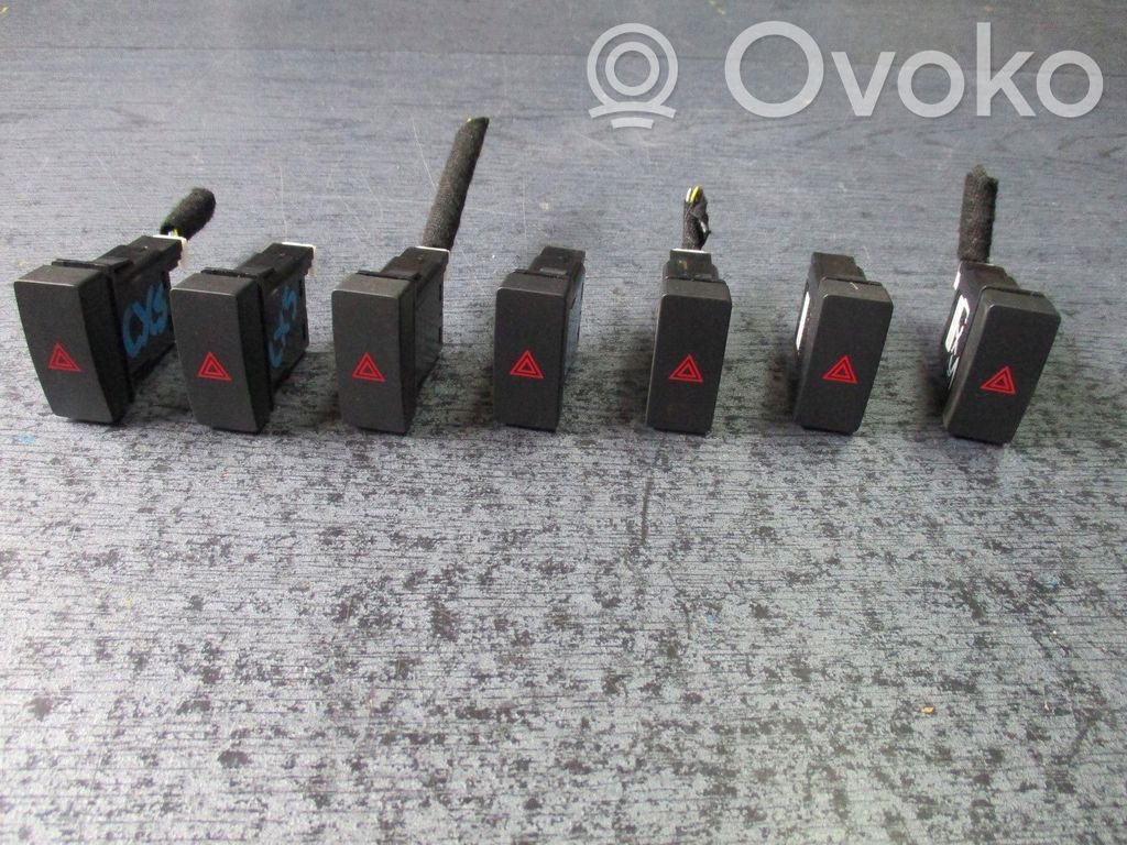 Mazda CX-5 Central console control unit 