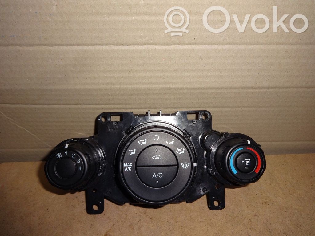 Central console control unit   CN1519980ED