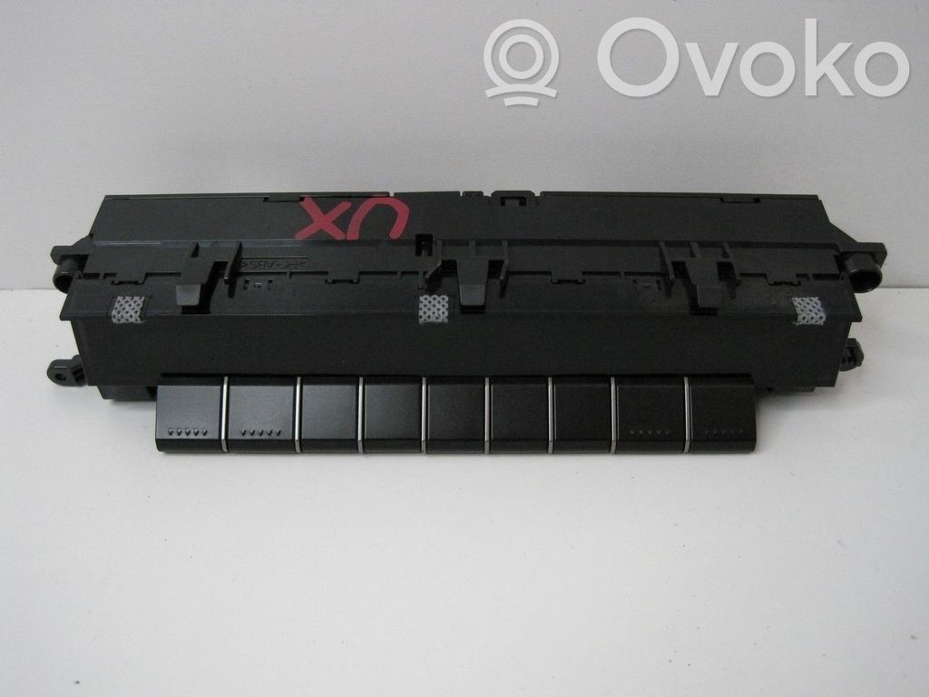 Lexus UX Audio system kit 