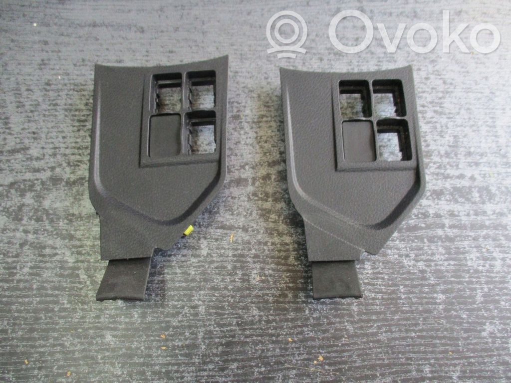 Toyota Yaris Central console control unit 