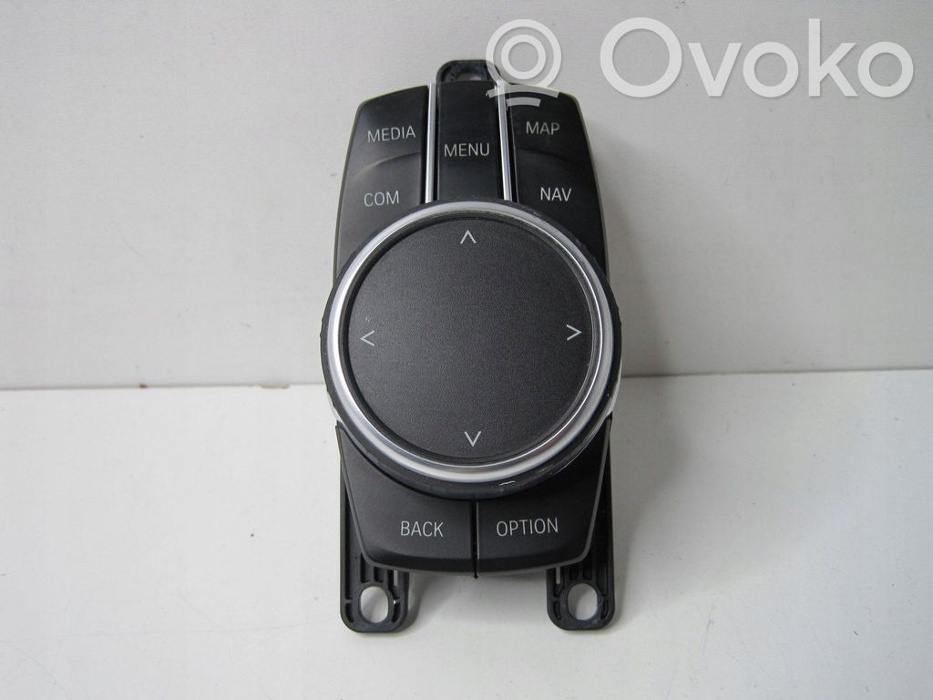 Central console control unit   6844224