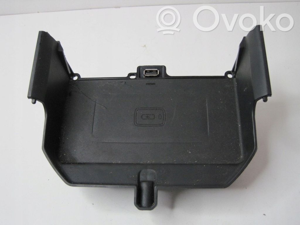 BMW 2 Active Tourer U06 Zestaw audio 