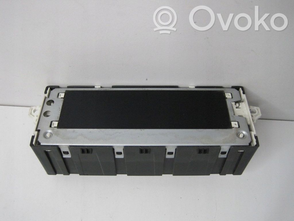 Peugeot Partner III Radio/CD/DVD/GPS head unit 
