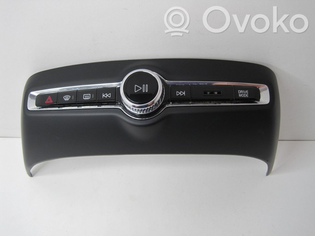 Volvo XC40 Audio system kit 