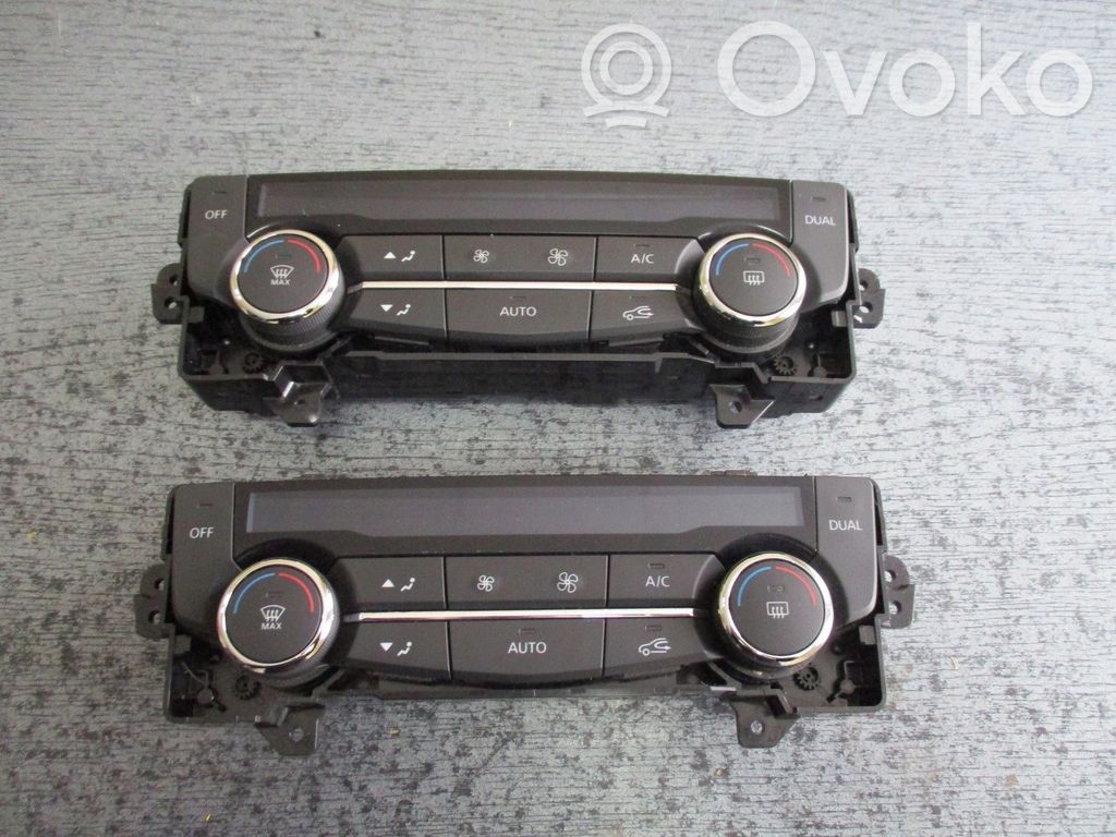 Renault Kadjar Central console control unit 