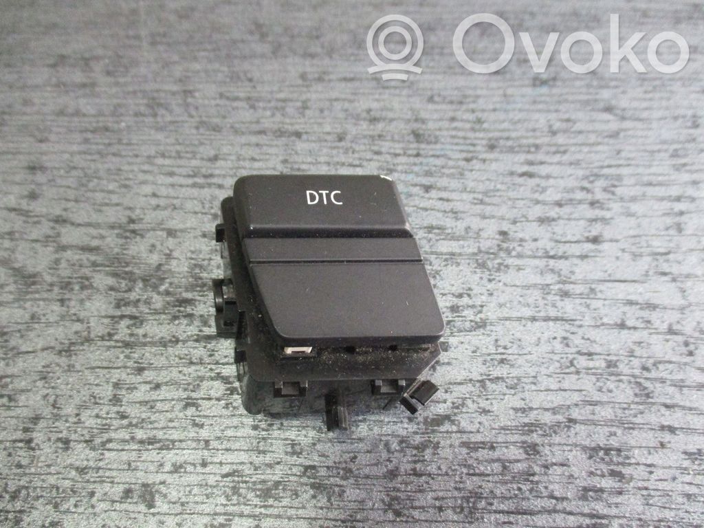 BMW 5 E60 E61 Other engine bay part 