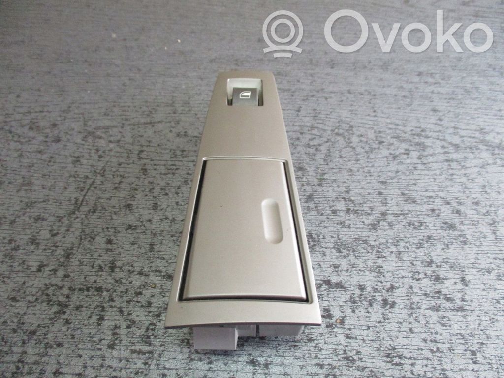BMW 2 Active Tourer U06 Other engine bay part 