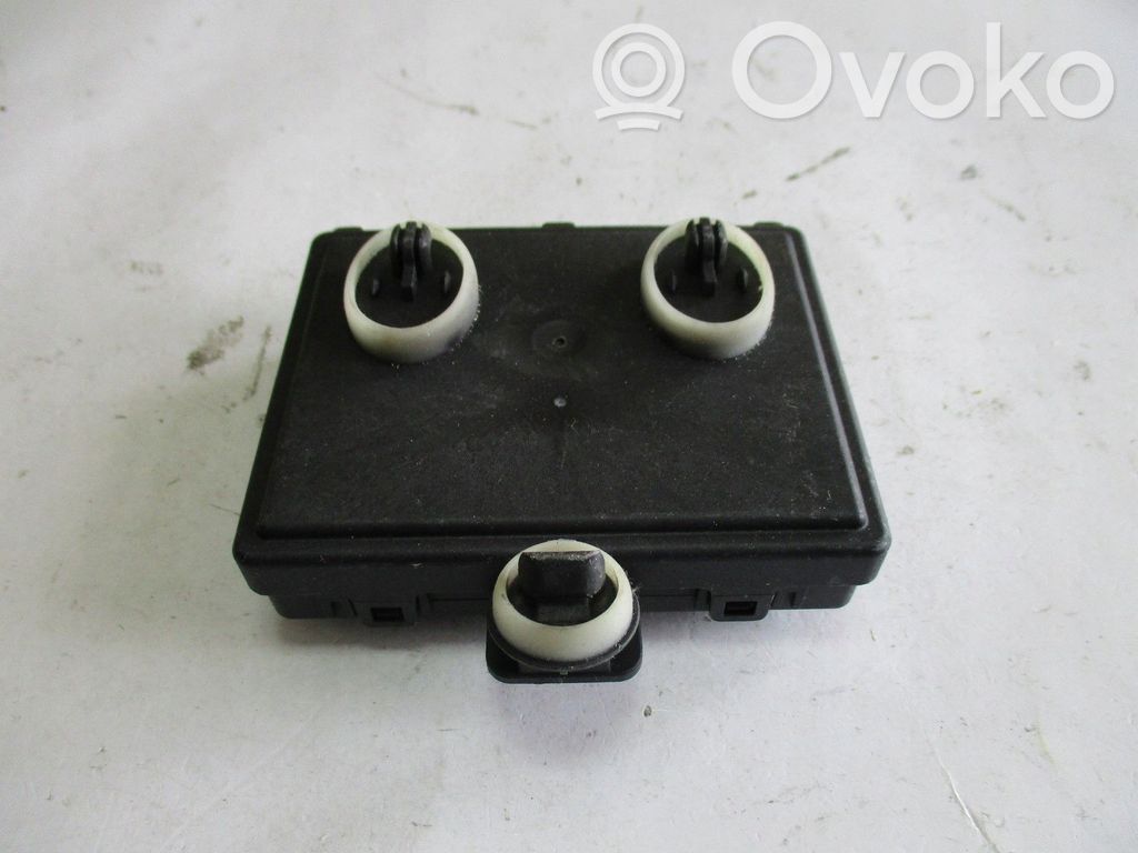 Skoda Rapid (120G, 130G, 135G) Kit système audio 