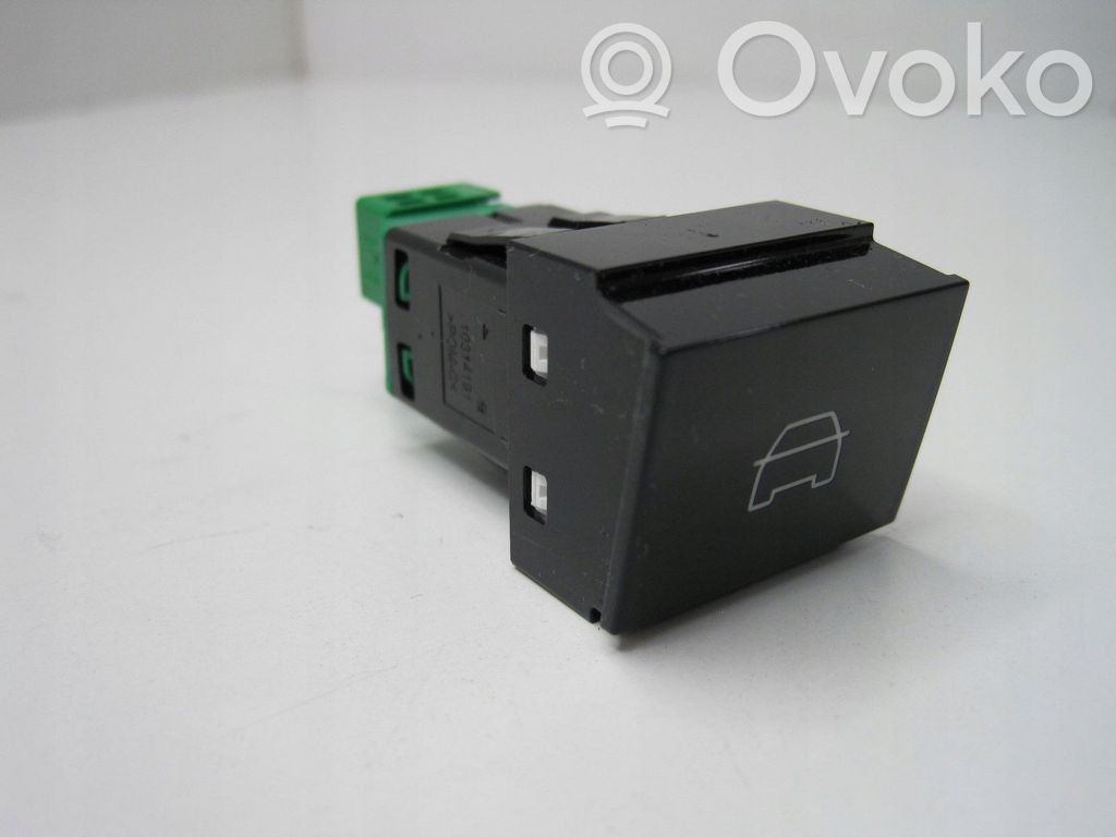 Central console control unit   9835304080