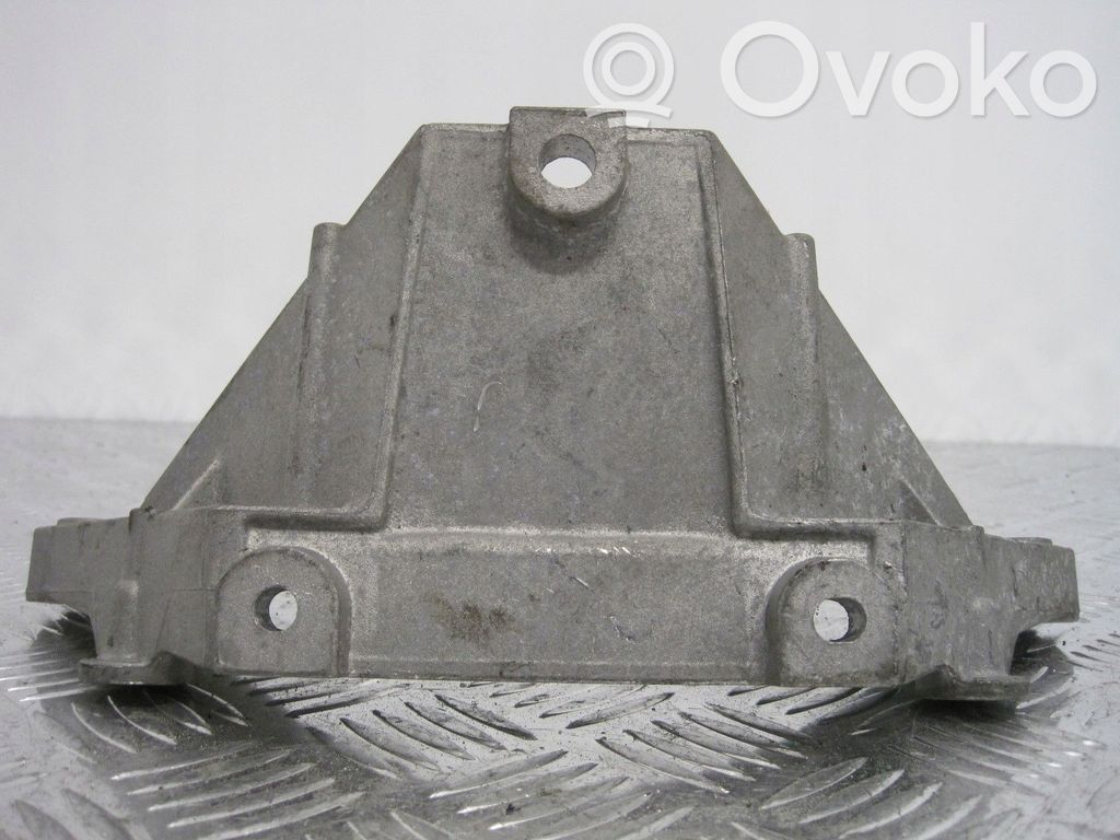 BMW X6 F16 Gearbox mounting bracket 