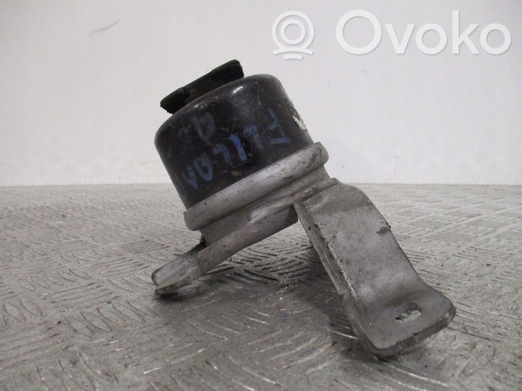 Land Rover Freelander Engine mount vacuum valve 