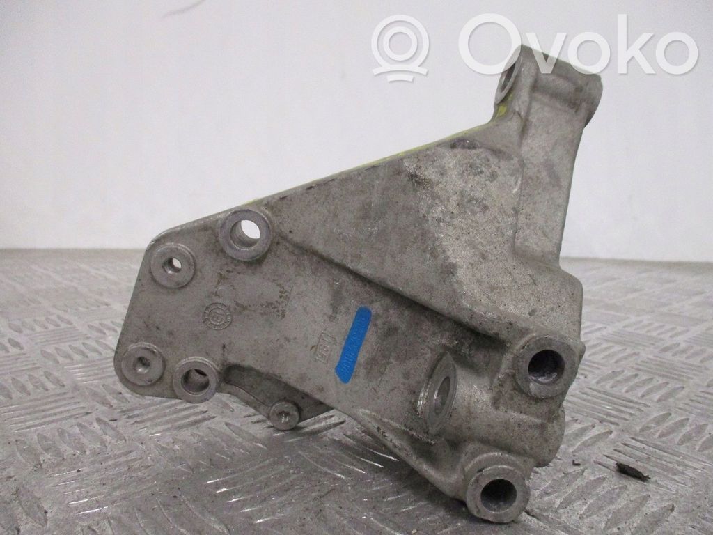 Fiat Ducato Engine mount bracket 