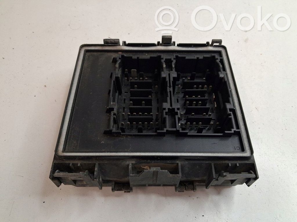 Ford Fiesta Saugiklių dėžė (komplektas) 