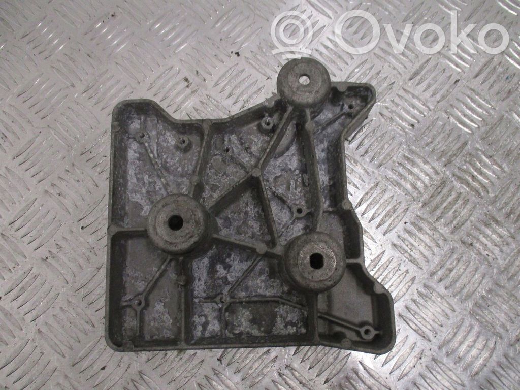 Renault Mégane Renault Sport III (IV Based) Engine mount bracket 