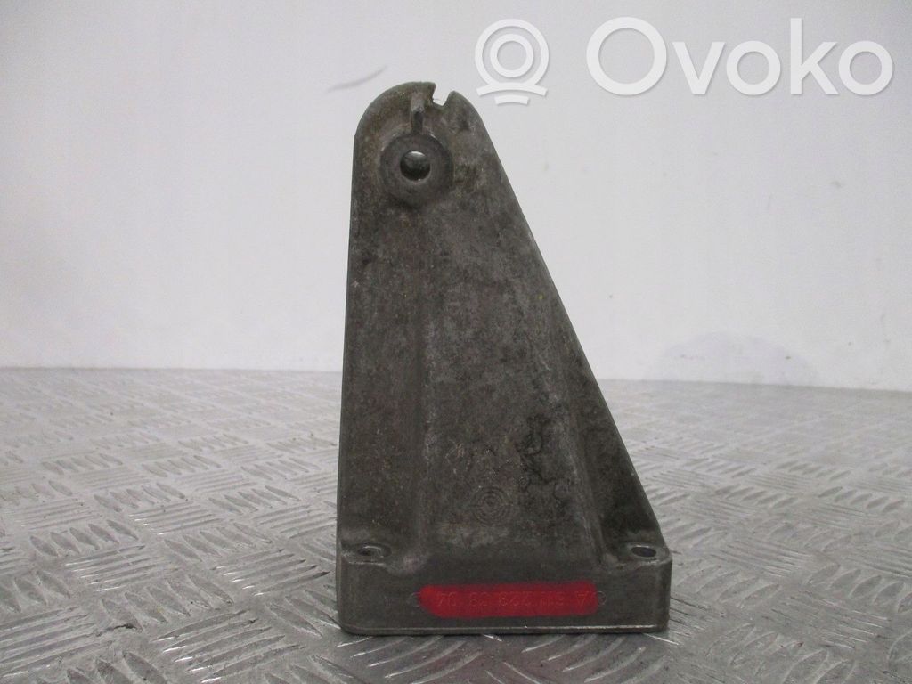 Peugeot Partner III Engine mount bracket 