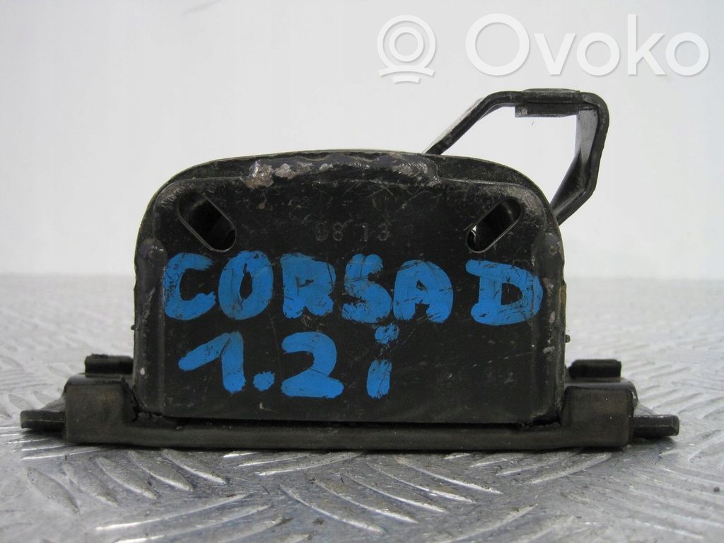 Engine mount bracket   468646740