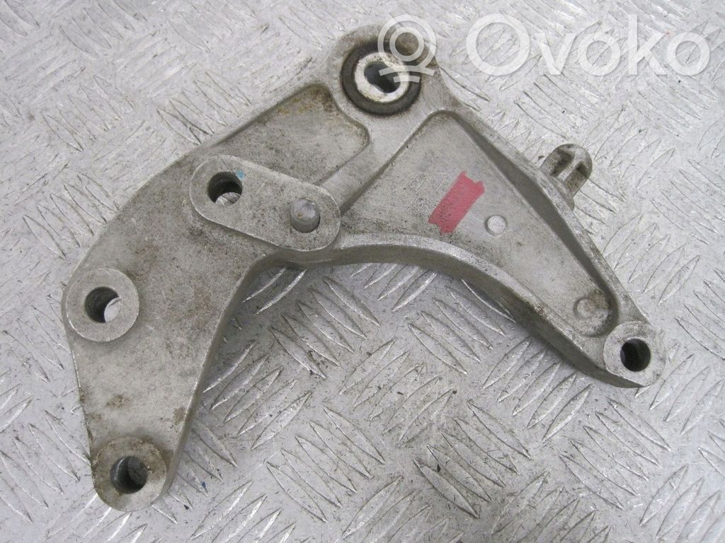 Opel Mokka Engine mount bracket 