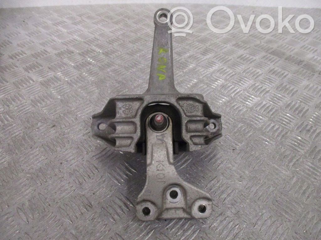 Hyundai i30 Engine mount vacuum valve 