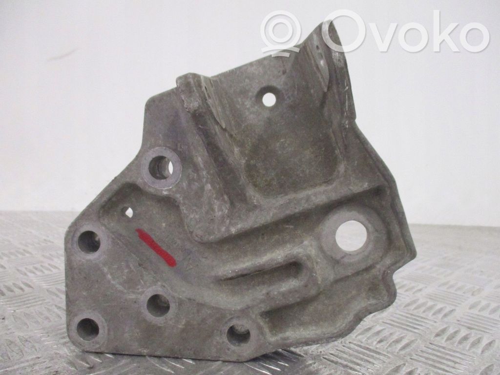 Peugeot Partner III Engine mount bracket 