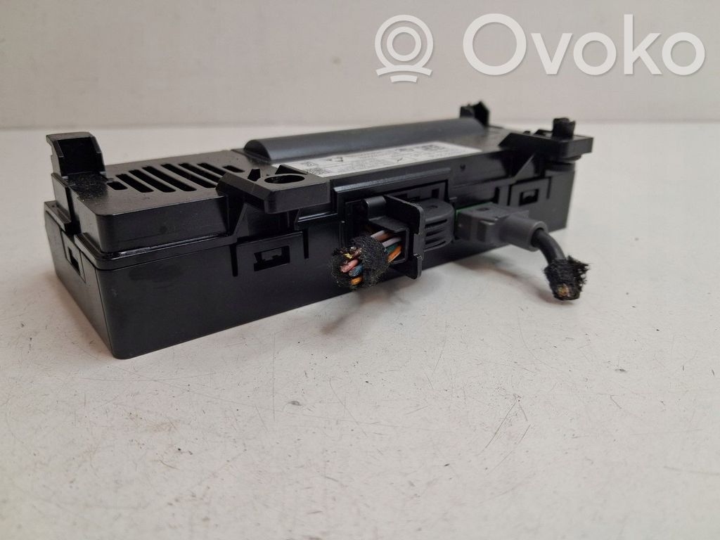 Peugeot Partner III Central body control module 