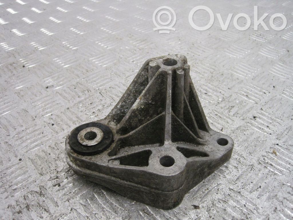 Ford Transit -  Tourneo Connect Engine mount bracket 