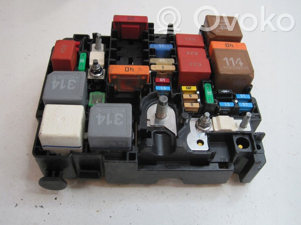 Peugeot Partner III Fuse box set 