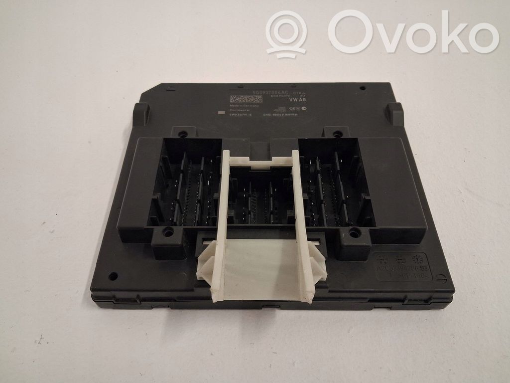 Volkswagen Golf VII Central body control module 