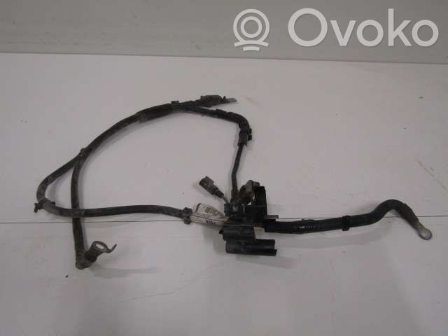 Pluskaapeli (akku)   3M5T14A280FG
