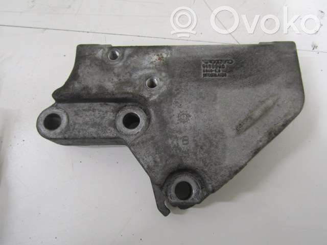 Engine mounting bracket   9180996,9180996