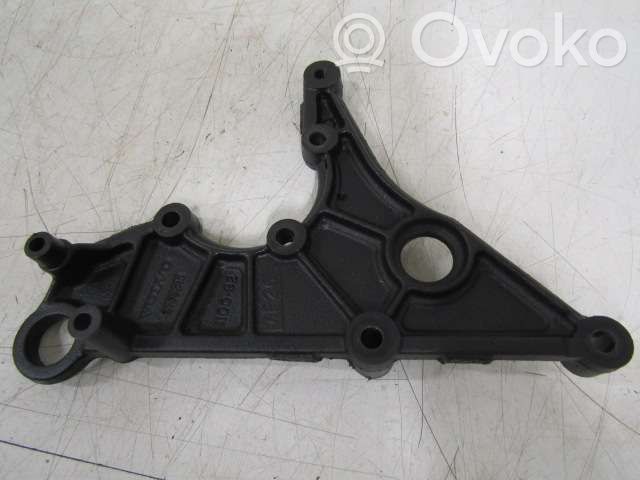 Volvo S40, V40 Halterung Servopumpe 