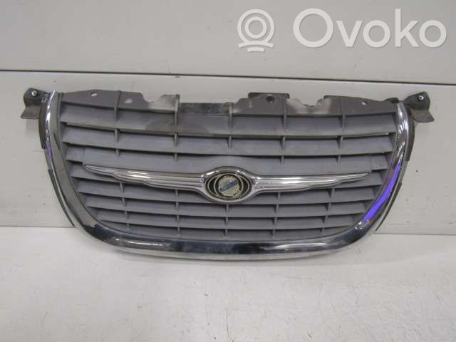 Chrysler 300M Front bumper lower grill 