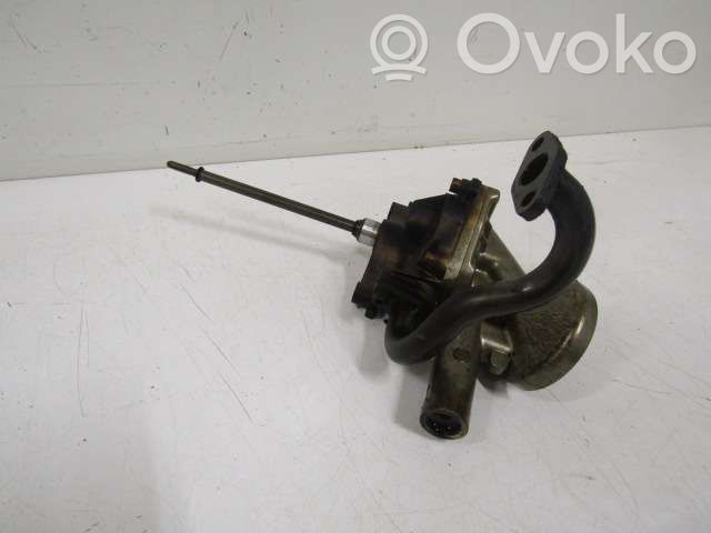 Volkswagen PASSAT B5.5 Bomba de aceite 