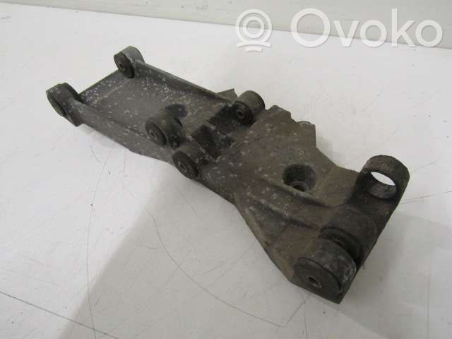 Volvo 740 Generator/alternator bracket 