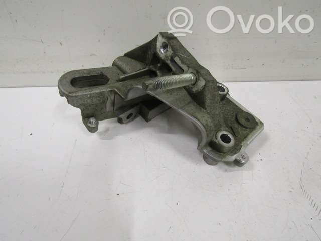 Engine mounting bracket   1N1G6F001A
