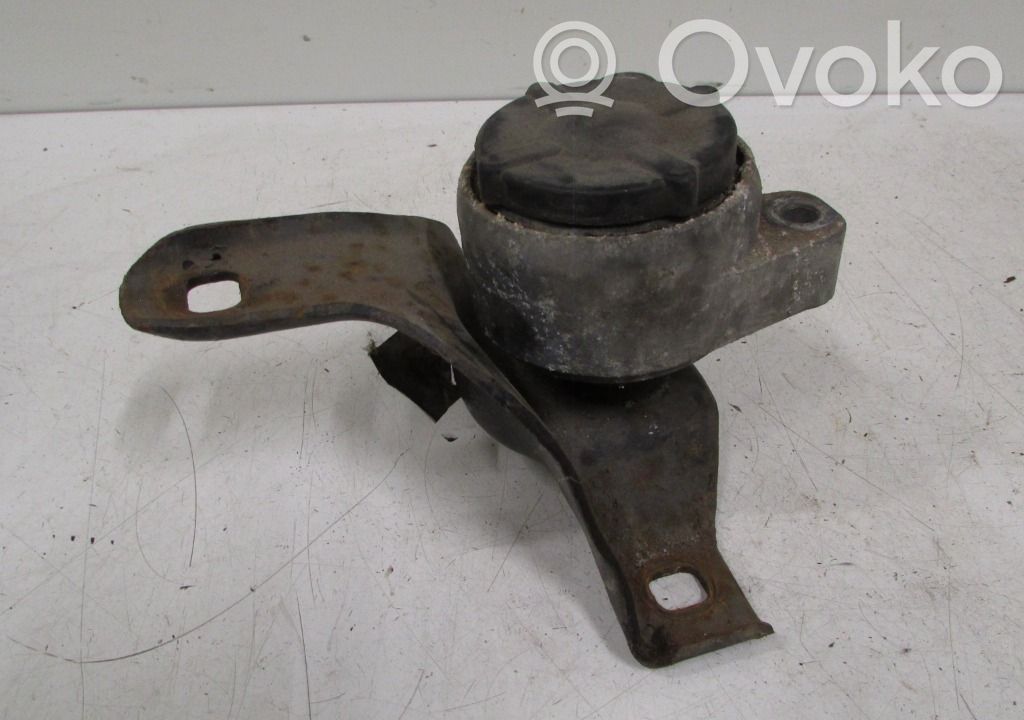 Ford Focus Engine mount bracket 