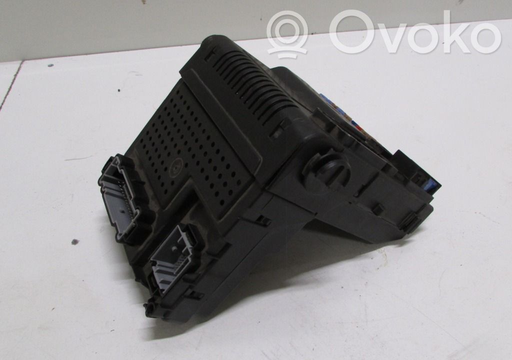 Volvo V70 Módulo de fusible 