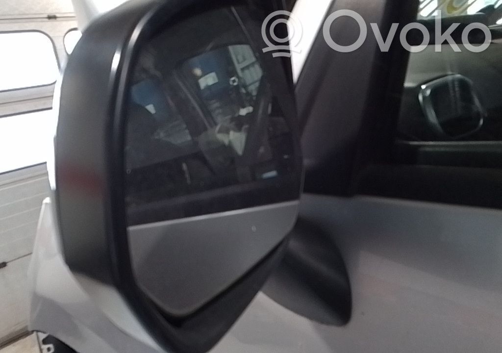 Citroen C3 Picasso Elektryczne lusterko boczne drzwi przednich 