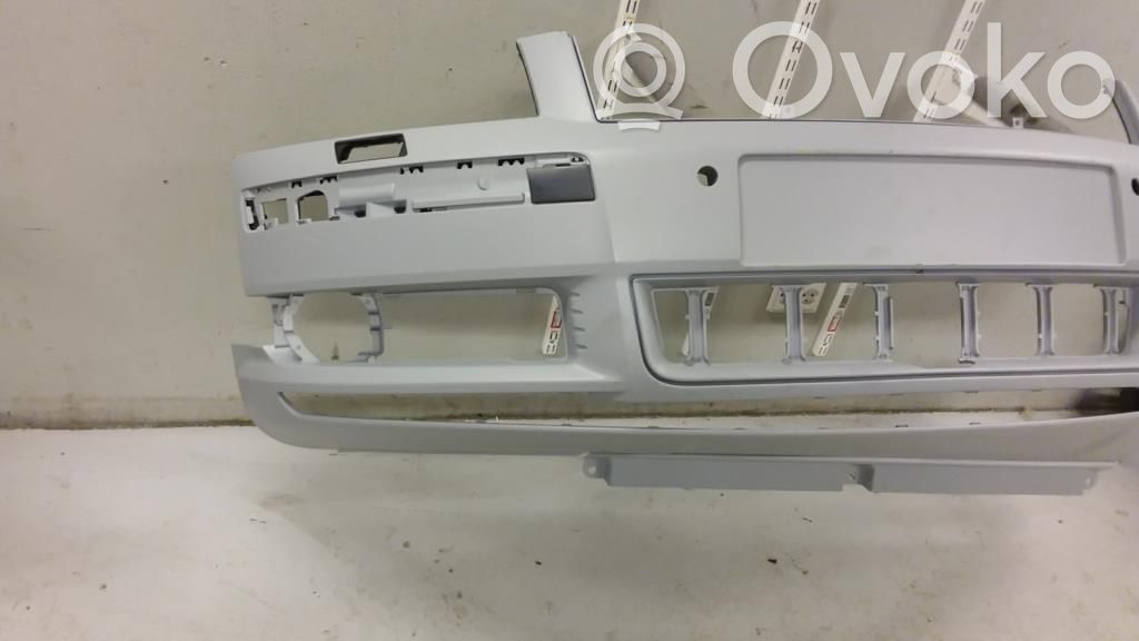 Audi A8 S8 D3 4E Priekinis bamperis 