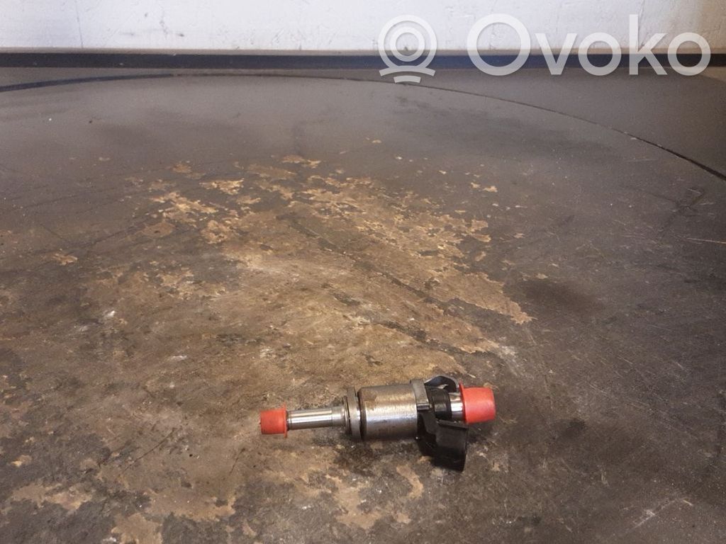 Mazda 6 Fuel injector 