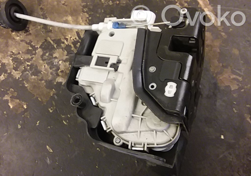 Central locking motor   8X1837015C