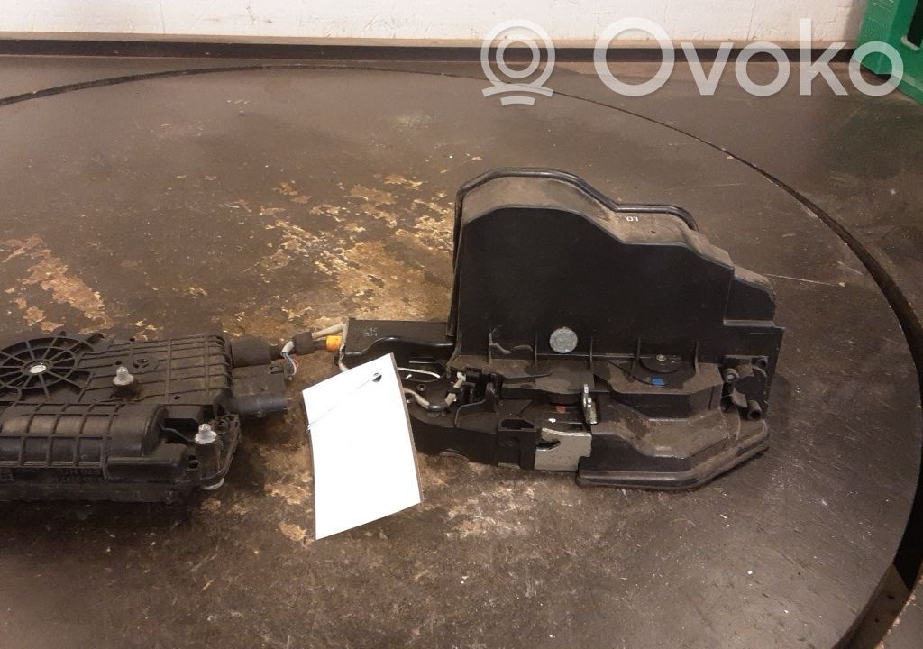 BMW X6 E71 Central locking motor 