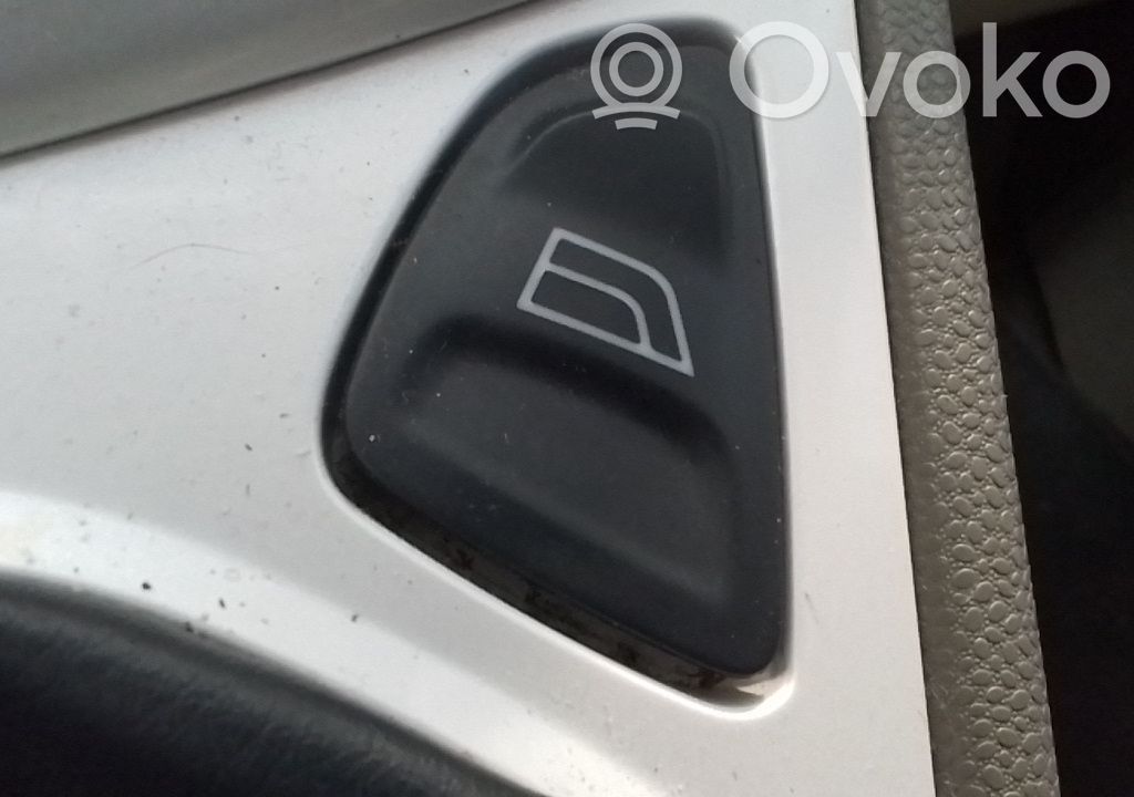 Interruptor del elevalunas eléctrico   1571470