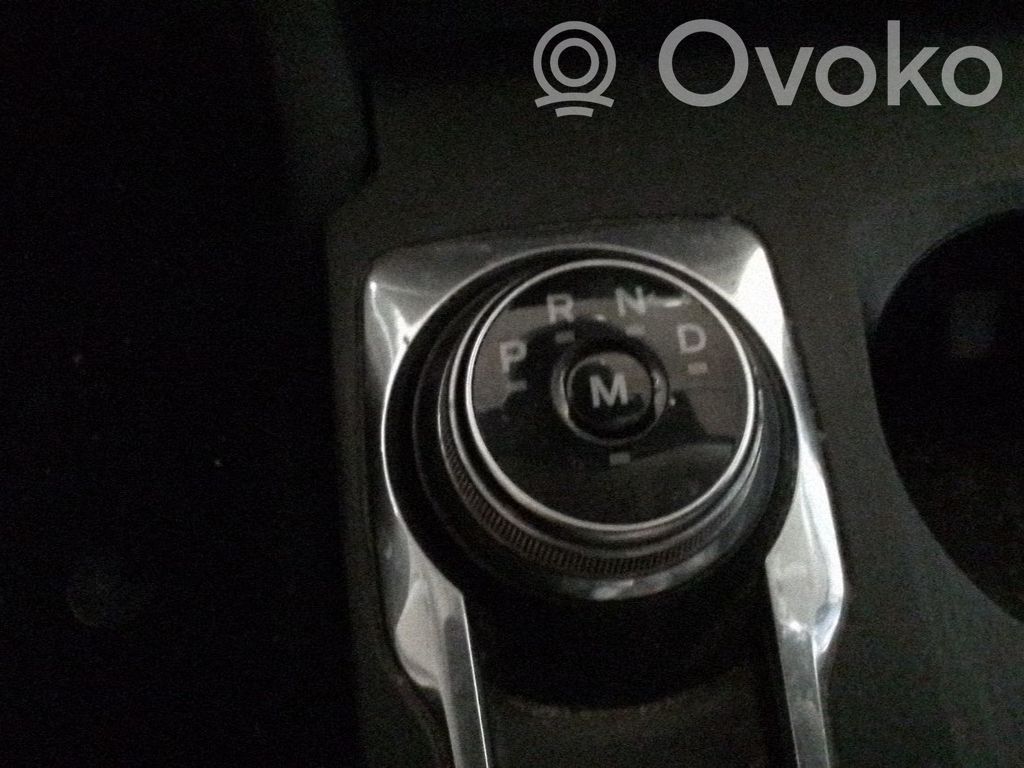 Ford Focus Gear selector 
