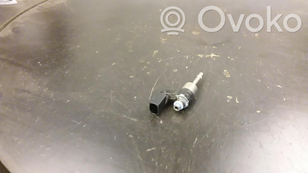 Injecteur de carburant   03C906036M