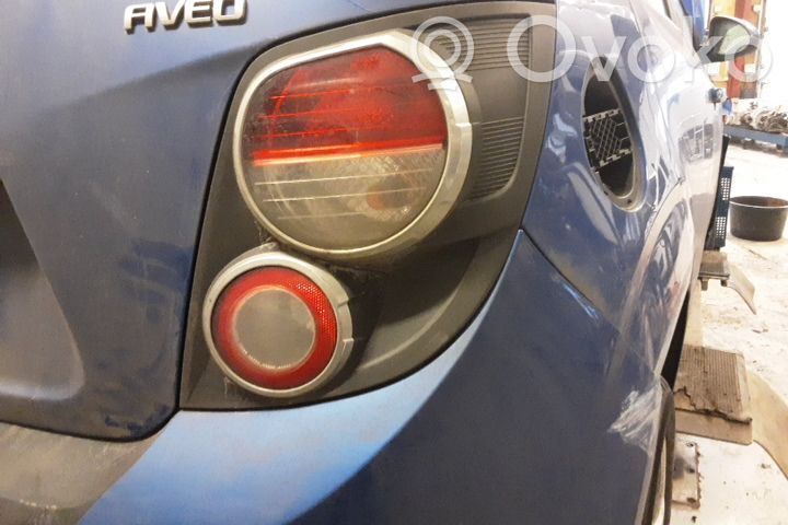 Rear/tail lights   96831068