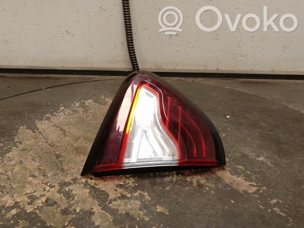 Renault Captur Lampă spate în caroserie 