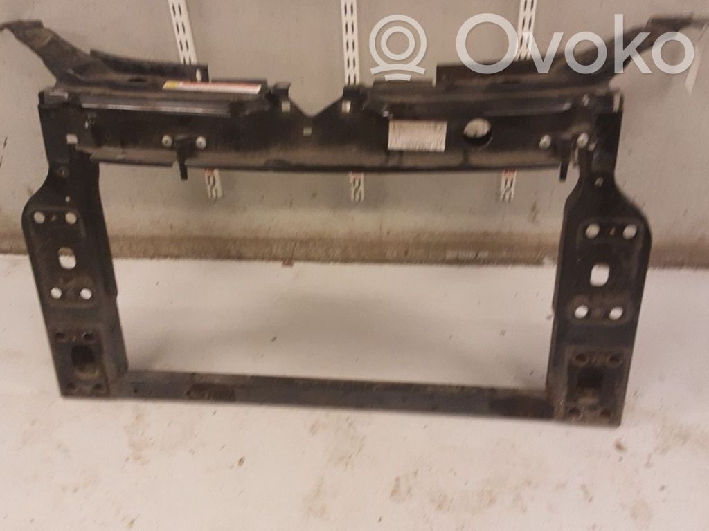 Radiatorių panelė   0000052118032